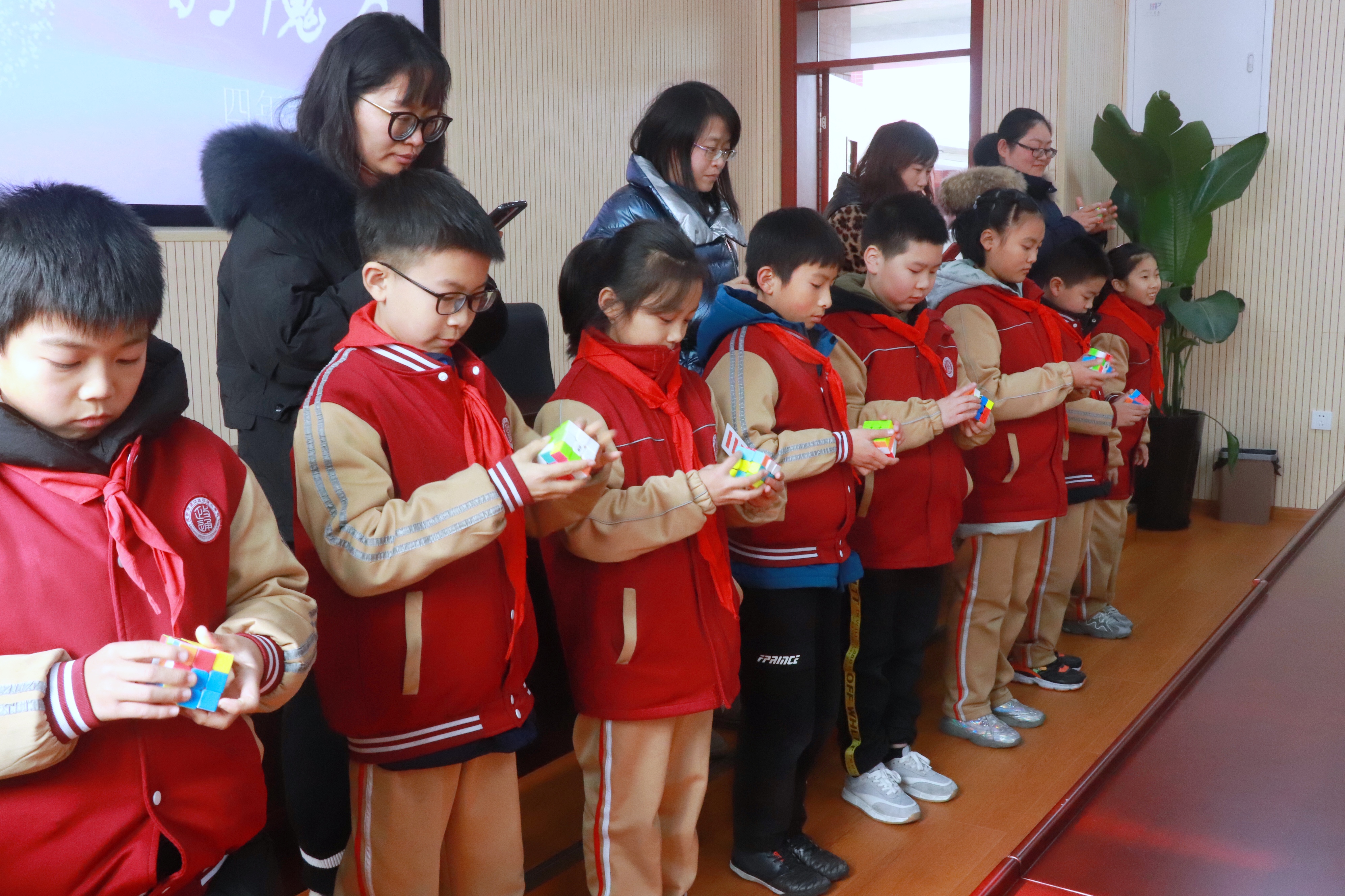 数学六年级玩转魔方,四年级数学思维魔方