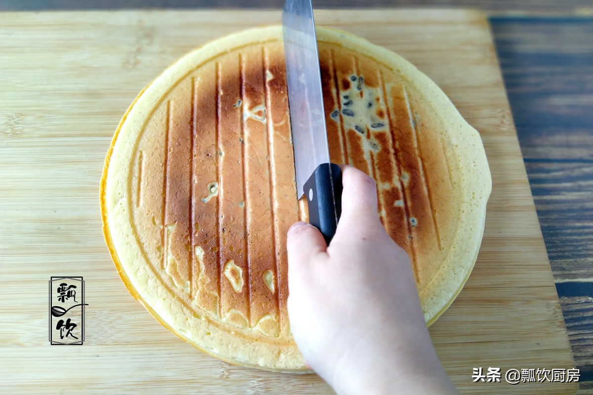 用电饼铛做简易红豆饼,红豆面食做法电饼铛