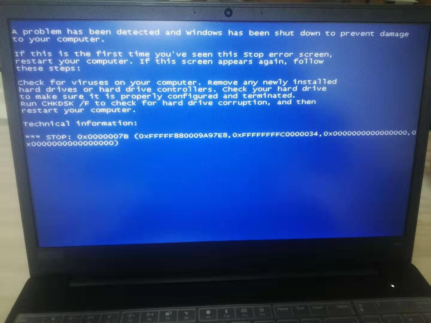 固态硬盘导致电脑蓝屏怎么解决,重装硬盘后电脑出现蓝屏该怎么办