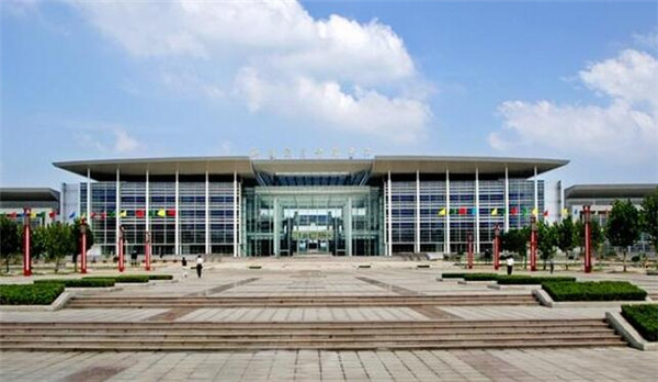 济南地铁2号线景点,济南地铁沿线旅游景点