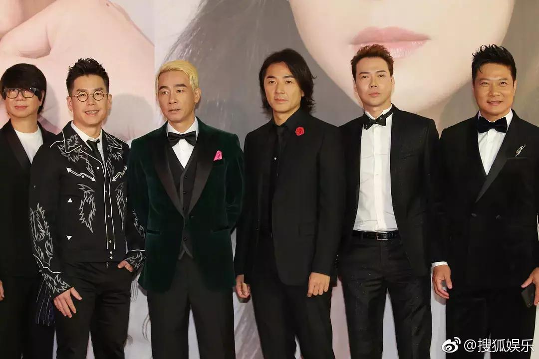 谢霆锋年轻时的颜值pk吴彦祖,谢霆锋年轻时的颜值和谢贤的照片