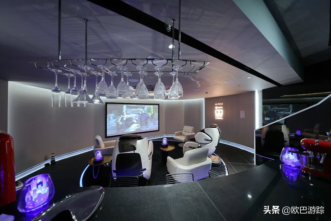 上海东方明珠塔里藏了一个酒店,你知道东方明珠有个酒店吗