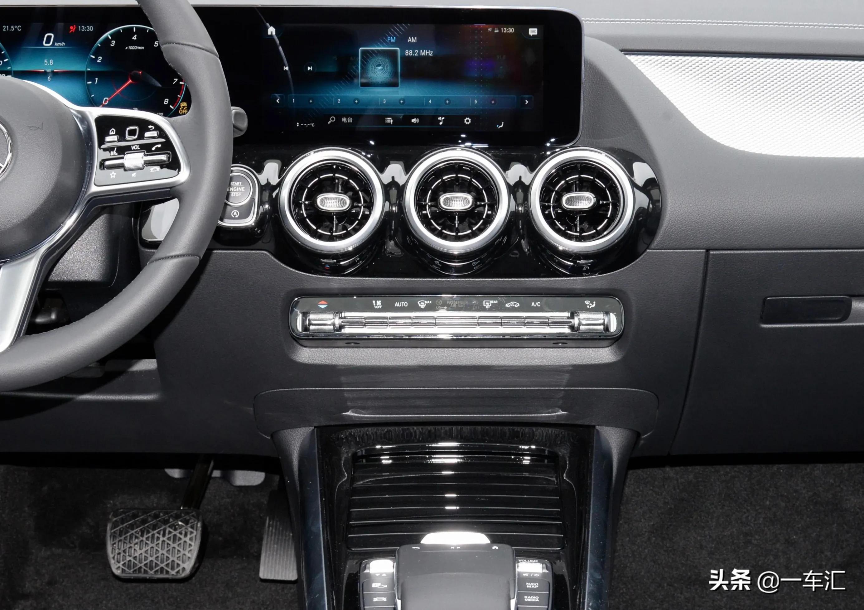 奔驰gla180新款优惠,2020款奔驰gla180落地多少钱