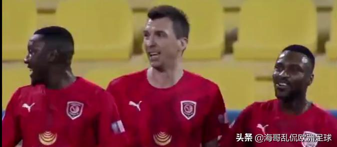 c罗尤文帽子戏法开炮,c罗戴帽绝杀沙尔克04