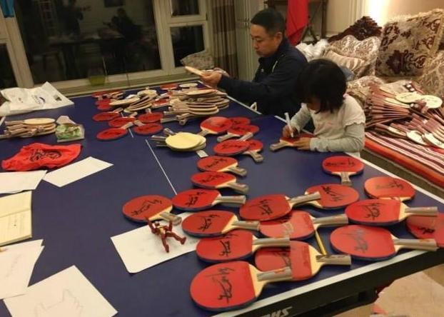 刘国梁家中豪宅曝光,刘国梁家里摆乒乓球台