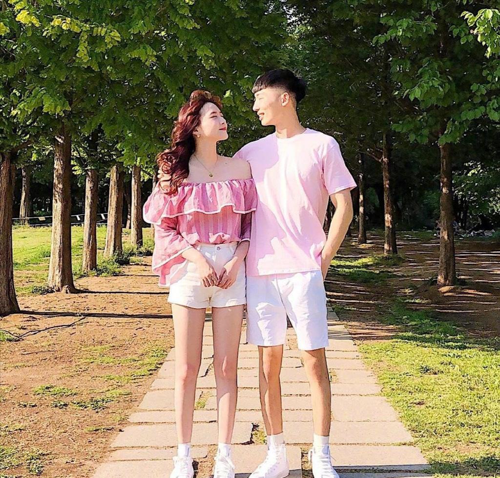 韩国情侣装搭配 (情侣装秋季搭配高级韩国)