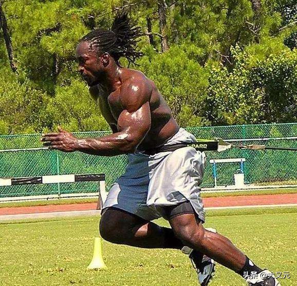 美国和中国足球对比,中国和美国实力差不