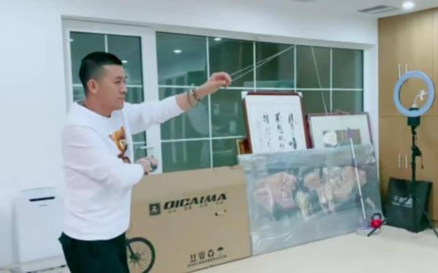 黄圣依到底有多壕,黄圣依有多奢侈