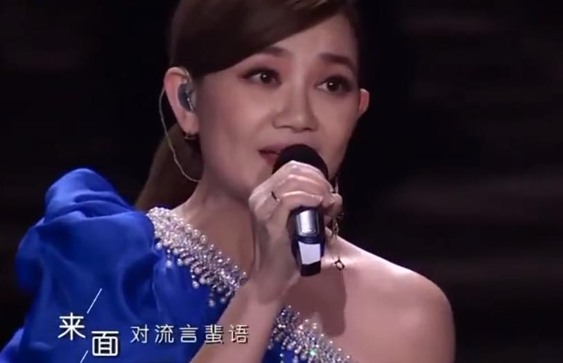 最近十年传唱率最高的歌曲,历届年度十大流行歌曲