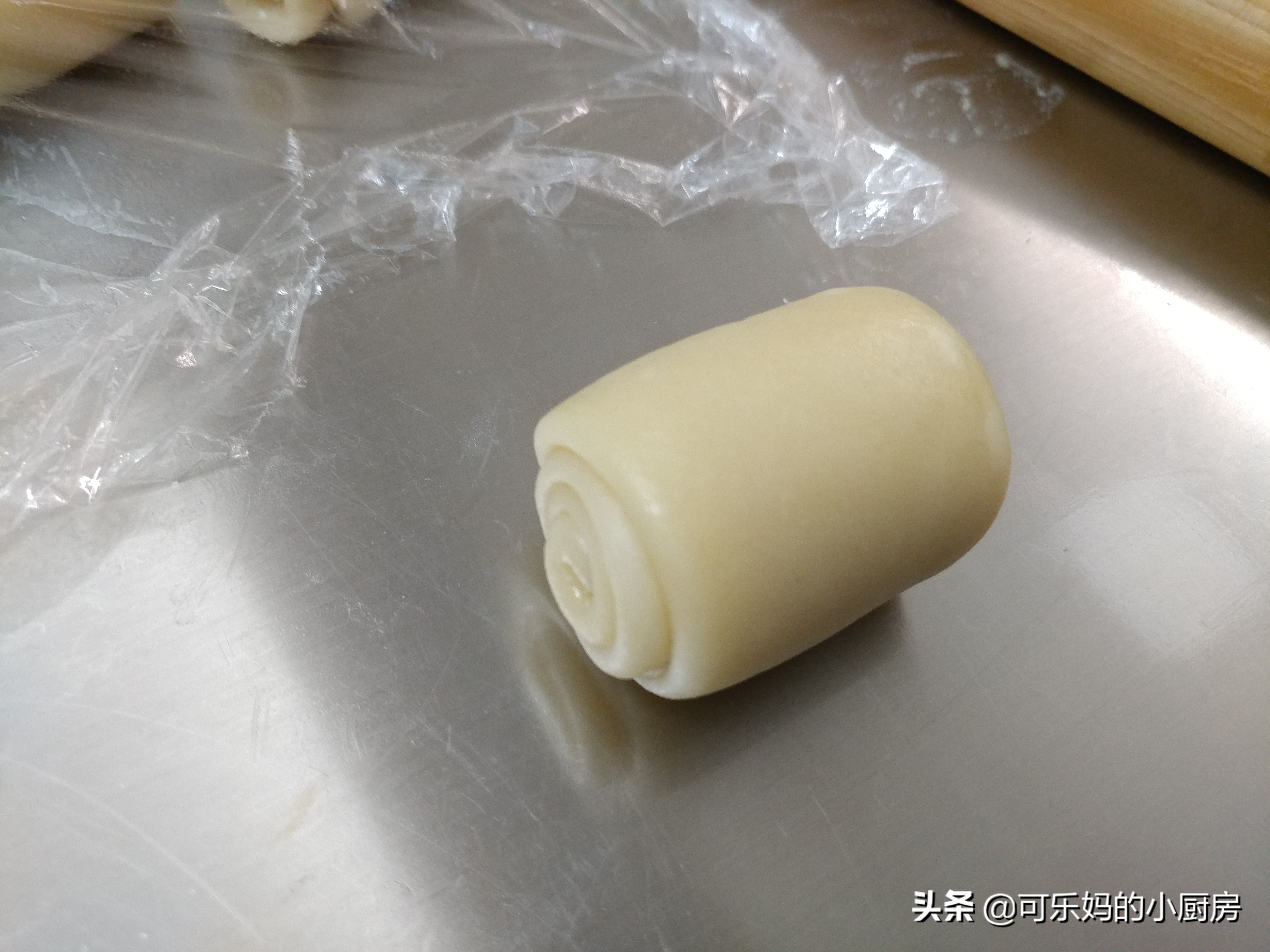 酥皮绿豆饼小吃,蛋挞皮酥皮绿豆饼