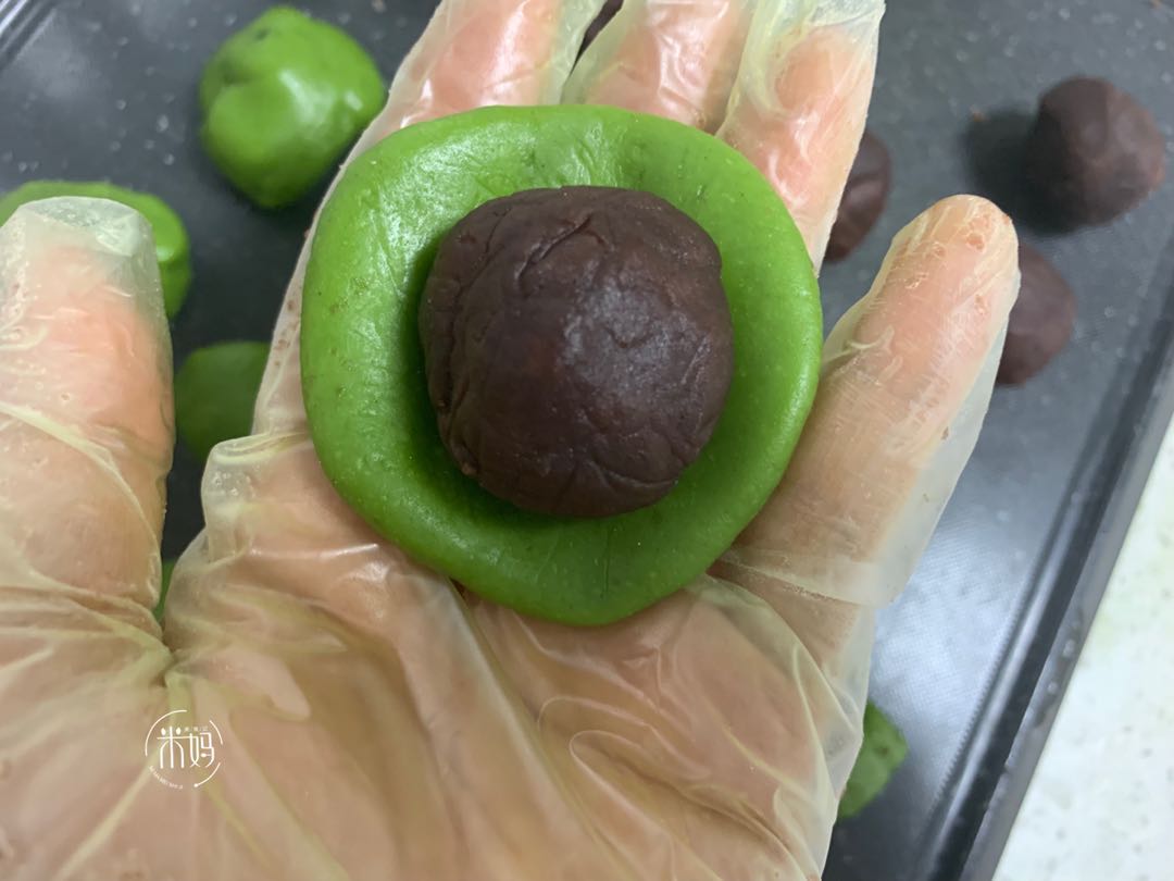 糯米粉这样做真好吃筷子一搅,只用牛奶和鸡蛋做蛋糕和糯米粉