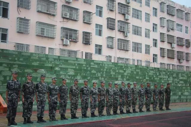 固始永和中学军训2019,固始永和新生军训
