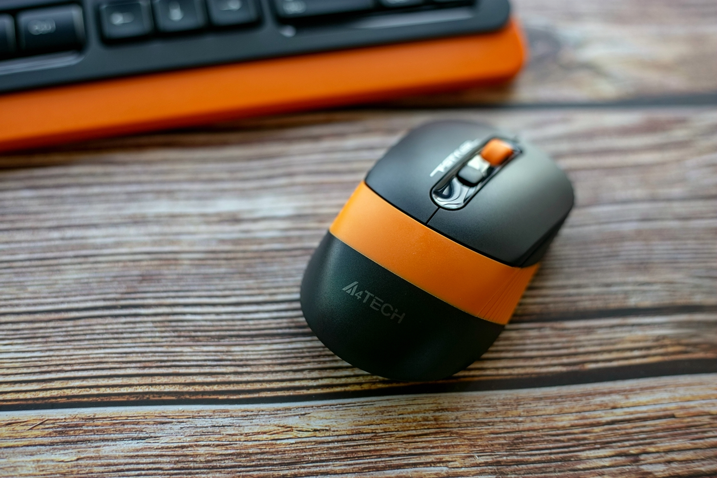 双飞燕f1010有线键鼠怎么样,双飞燕fg2000无线键鼠套装