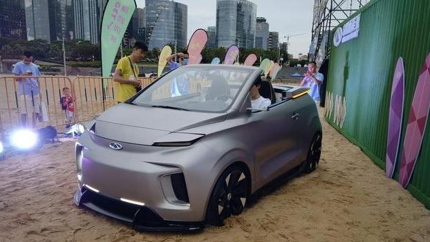 宏光miniev第三代最低落地价,宏光miniev第三代玛卡