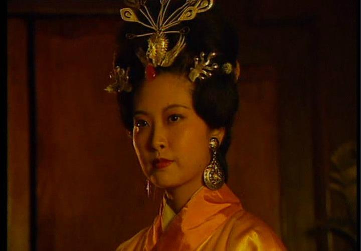 三国演义潘凤人物志,老版三国演义华雄斩潘凤