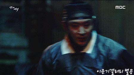 耳听爱情歌曲,耳听爱情铃声