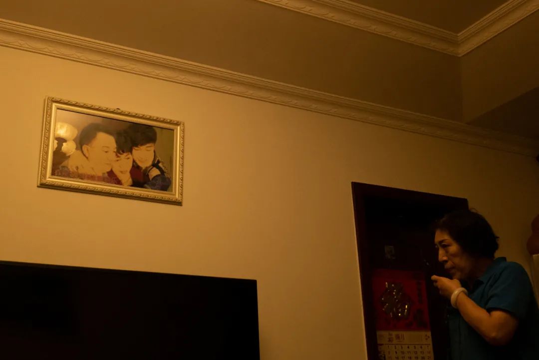 乔任梁父母的失独生活,乔任梁父母失独后独自生活