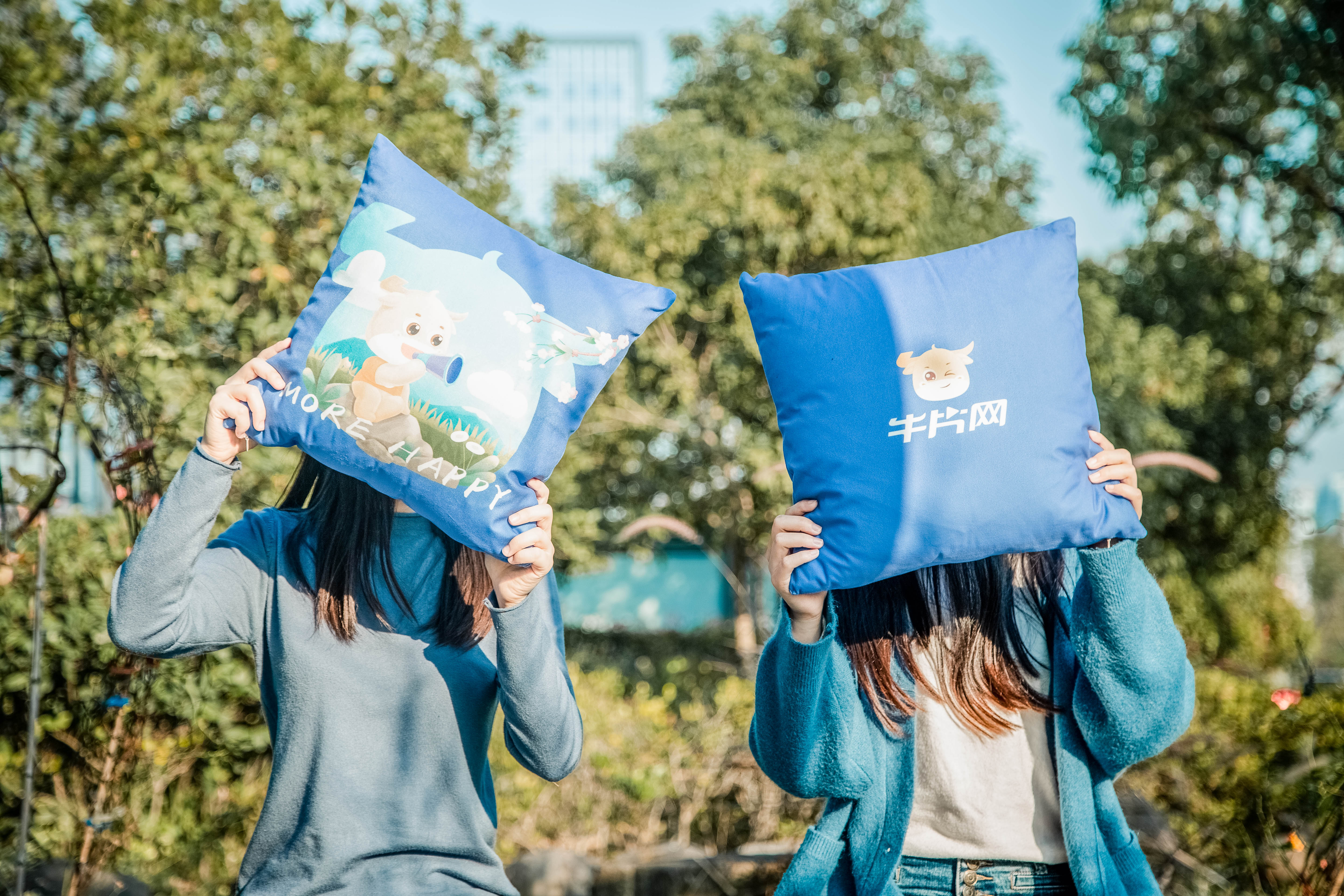 老板给我3万块钱预算找100个KOL，还好我有它