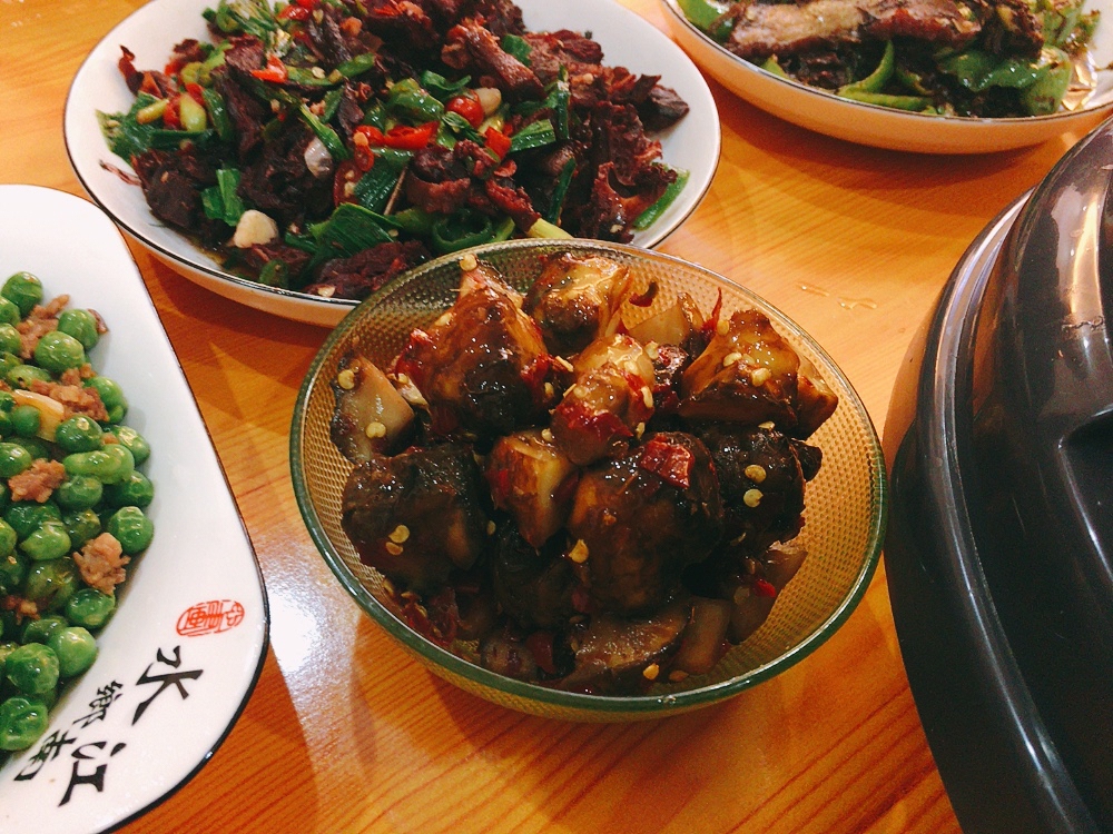 舅舅80大寿菜谱,舅舅过生日做的菜