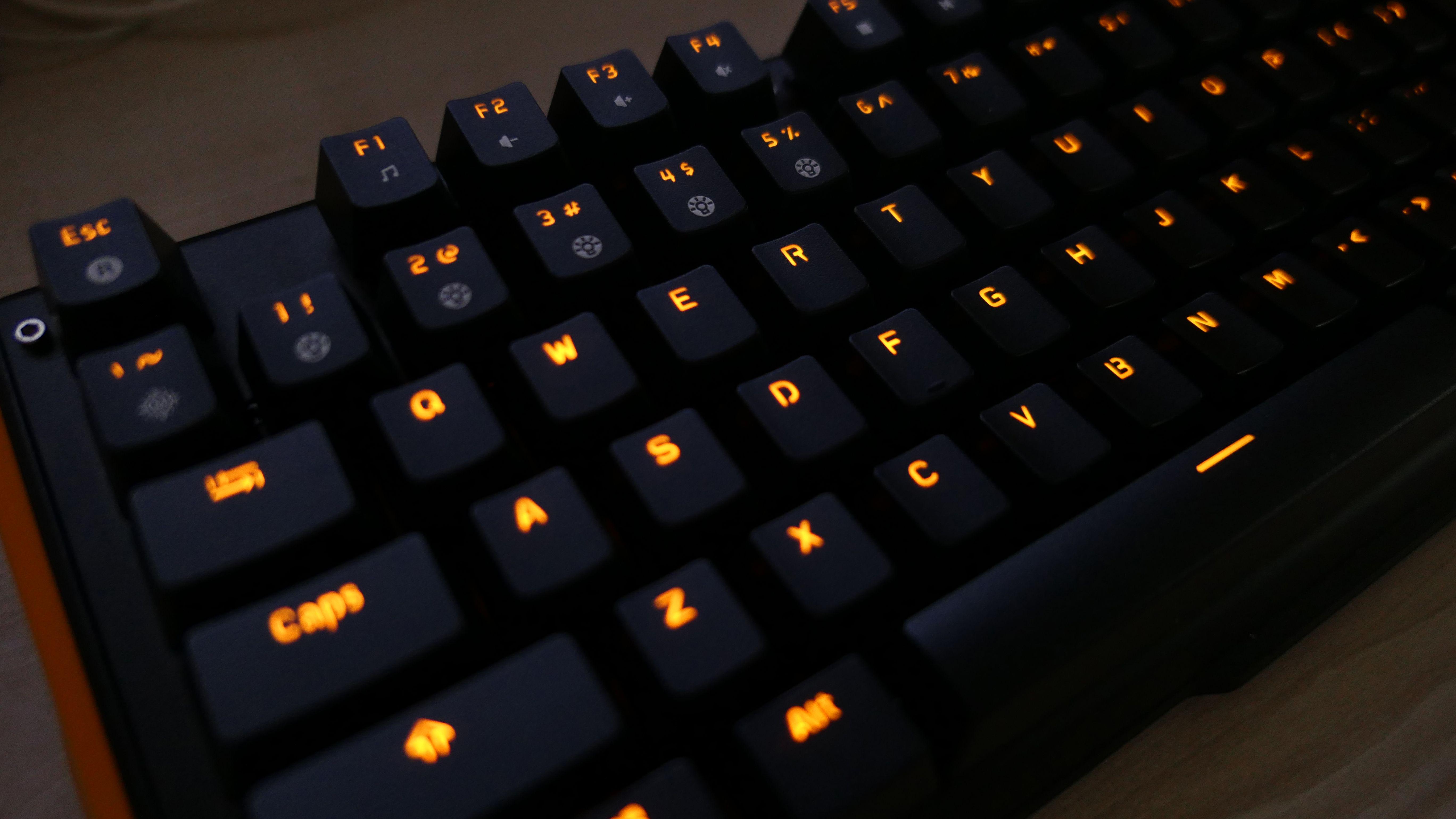 贱驴619s键盘测评,贱驴619s机械键盘红轴