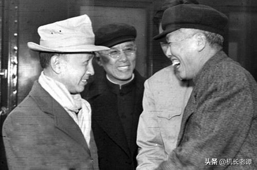 能享用三军仪仗队抬棺的有哪些人,受过三军仪仗队抬棺的人有谁