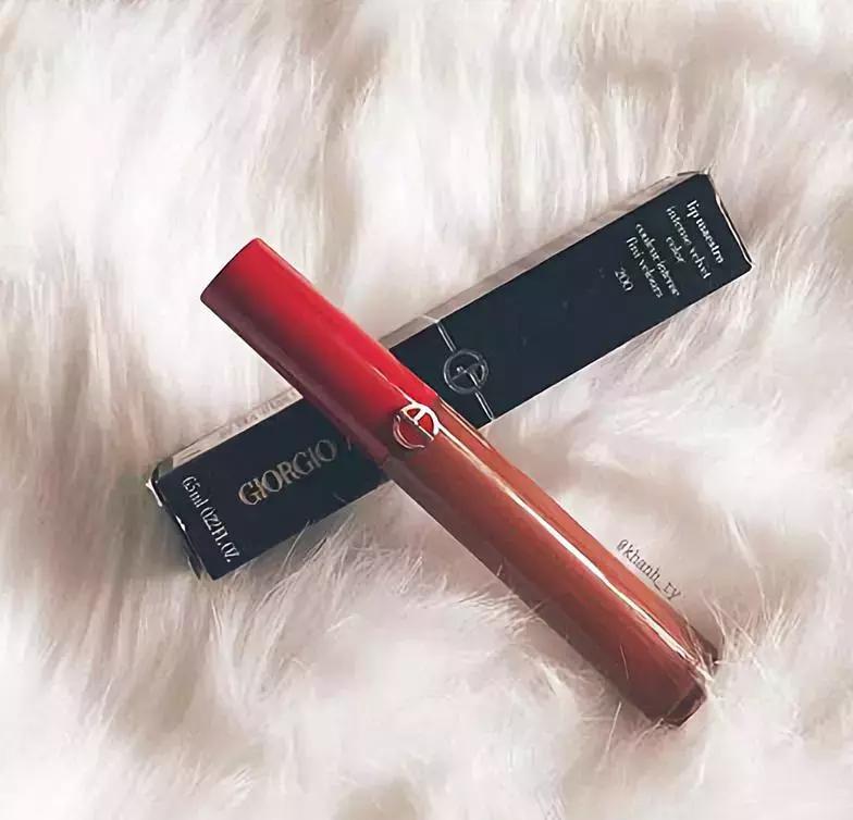 杨幂色和大表姐色口红哪个好看,杨幂用的枫叶色是什么口红