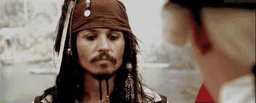 “即使爸爸再忙，也会抽空看美女。”看了娃造的句我笑到打鸣