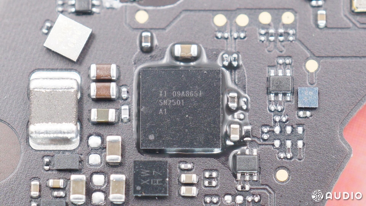 airpodsmax耳机评测,2024年苹果airpodsmax值得买吗