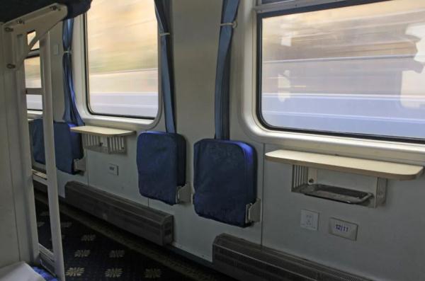 硬卧为什么比软卧便宜,为啥软卧比硬卧便宜