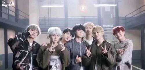 在韩国爱豆和演员哪个地位高,韩国娱乐圈爱豆地位有多低