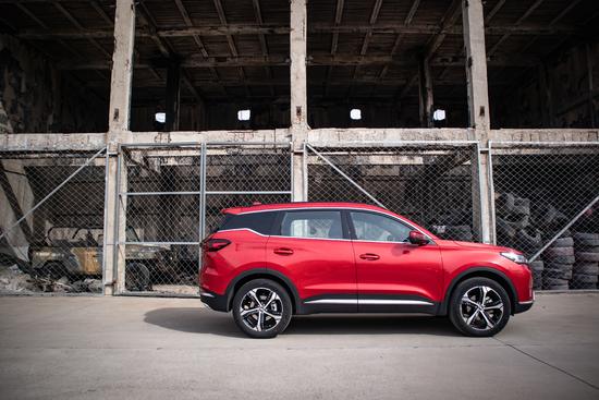 触感肉测小姐姐直呼好嫁的瑞虎7PRO