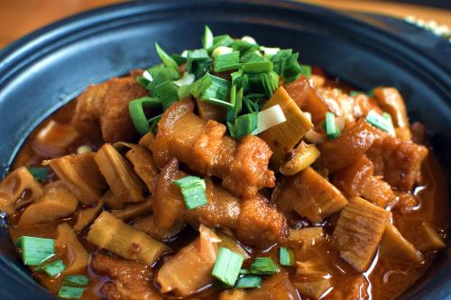 嫩笋烧肉最正宗的做法,青汁笋炒肉家常做法