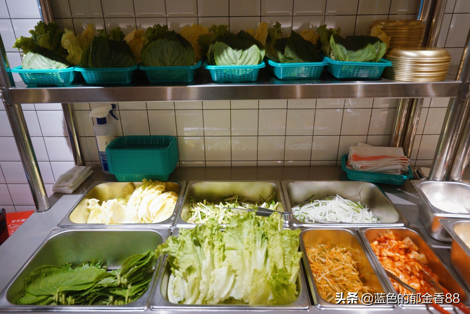 韩国传统烤肉店服务员,在中国去韩国烤肉店说韩语点餐