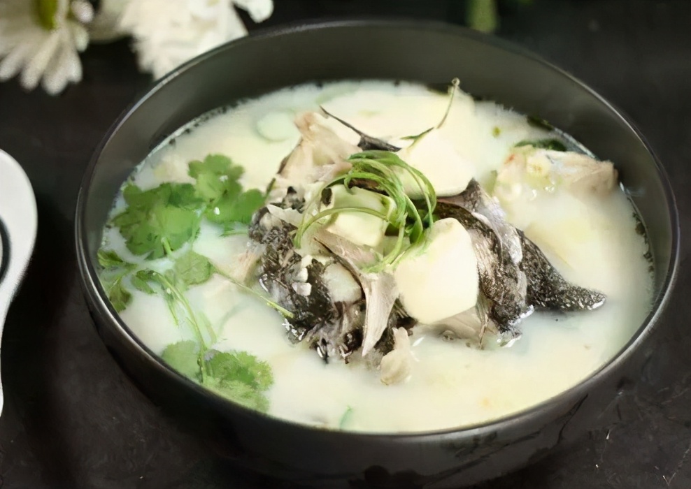 煮鱼汤怎么煮才好喝,直接煮鱼汤怎么炖才能好喝