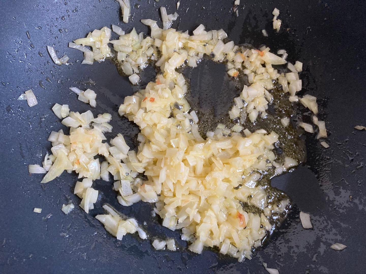 在家做了披萨一点不比外面买的差,怎么样一次就能学会做披萨