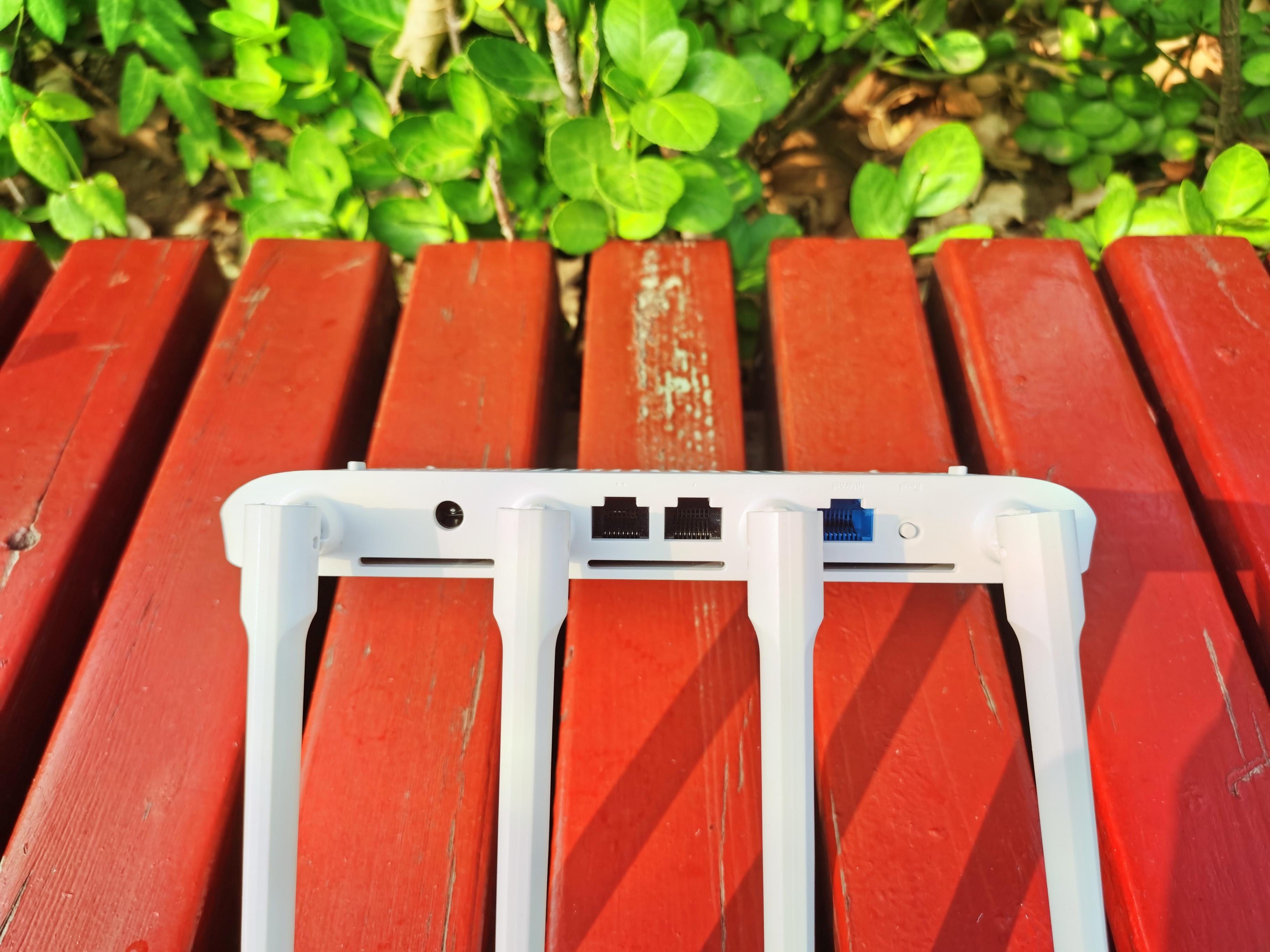 光荣路由x3pro和小米路由4a千兆,光荣路由3se对比小米路由4a千兆版