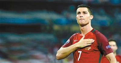 欧洲杯球员啤酒,足球欧洲杯喝酒