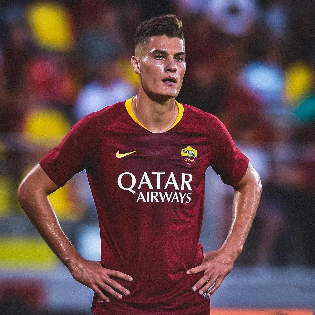 欧洲杯最远进球搞笑视频,2004年欧洲杯最远进球