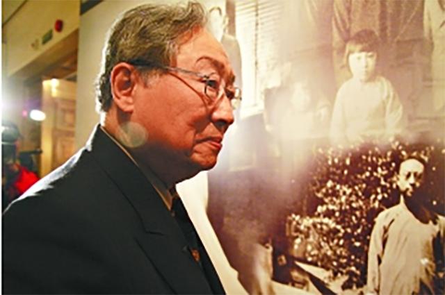 183件国宝捐给美国,80岁老人捐赠183件顶级国宝