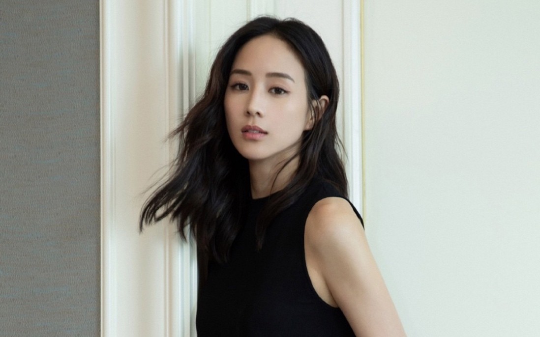 靠父亲上位的赵又廷,赵又廷一出道就拿影帝