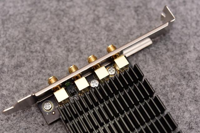 399？799？—同方案AC3200无线网卡到底差在哪？