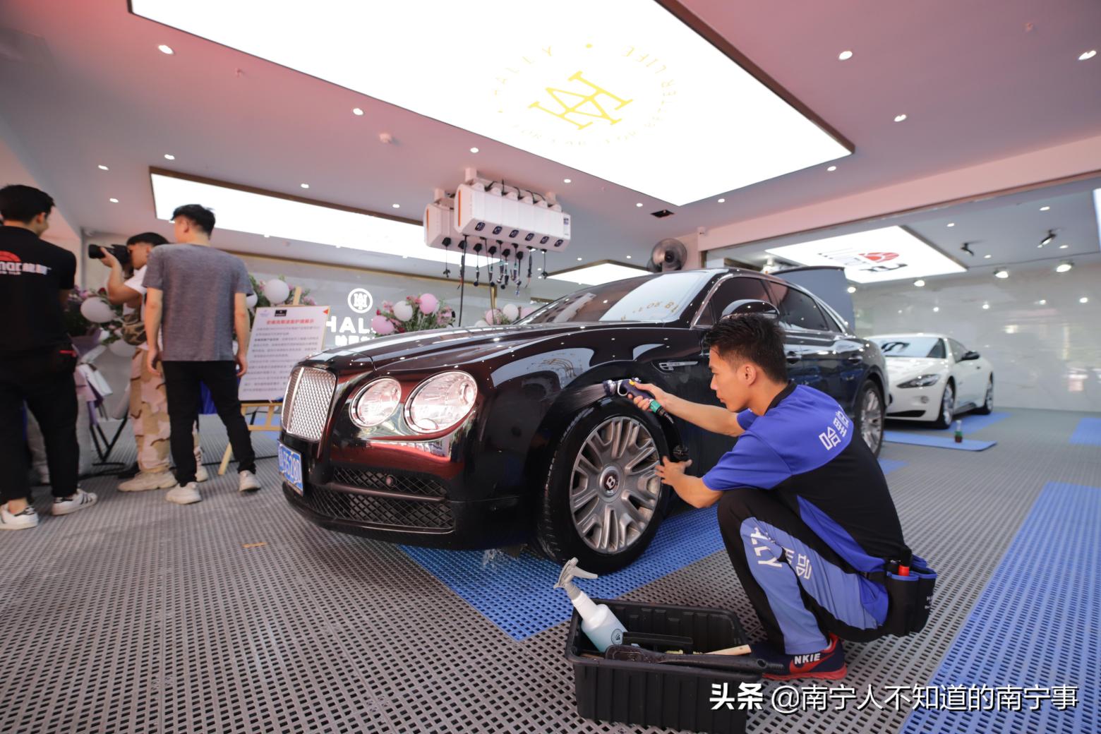 “极致车服”央视推荐汽车服务品牌哈里伯爵南宁万象店盛大开业