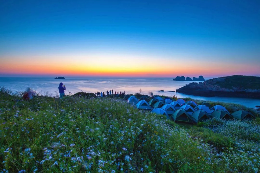 浙江最美山顶露营地,浙江缙云周边露营地推荐