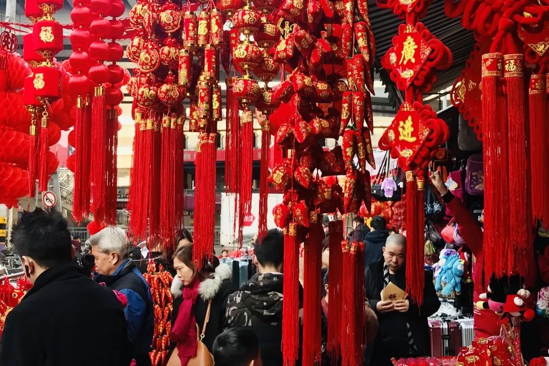 成都荷花池春节,成都春节哪里最有新年氛围