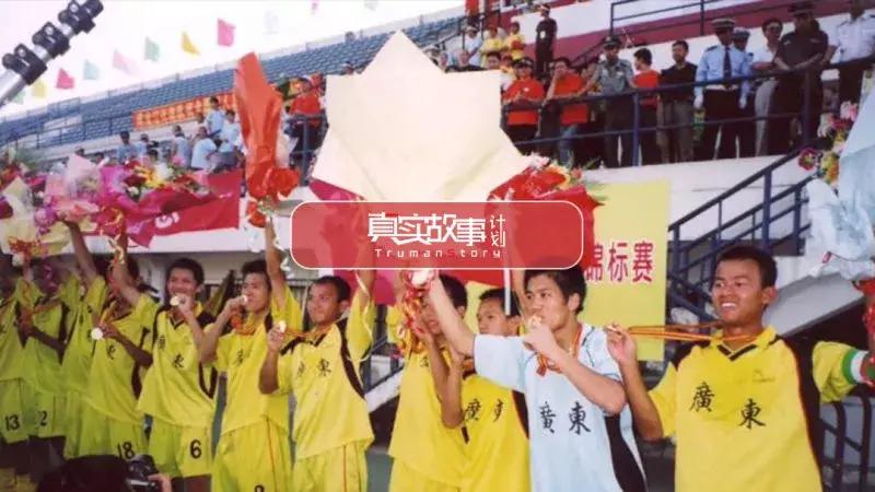 中国足球冲进世界杯,带中国足球冲进世界杯的主帅