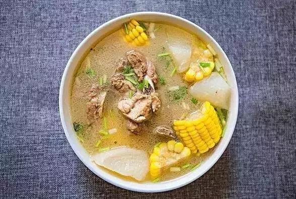 虾皮骨头汤不补钙真正的补钙食物,虾皮骨头汤真正补钙的五种食物