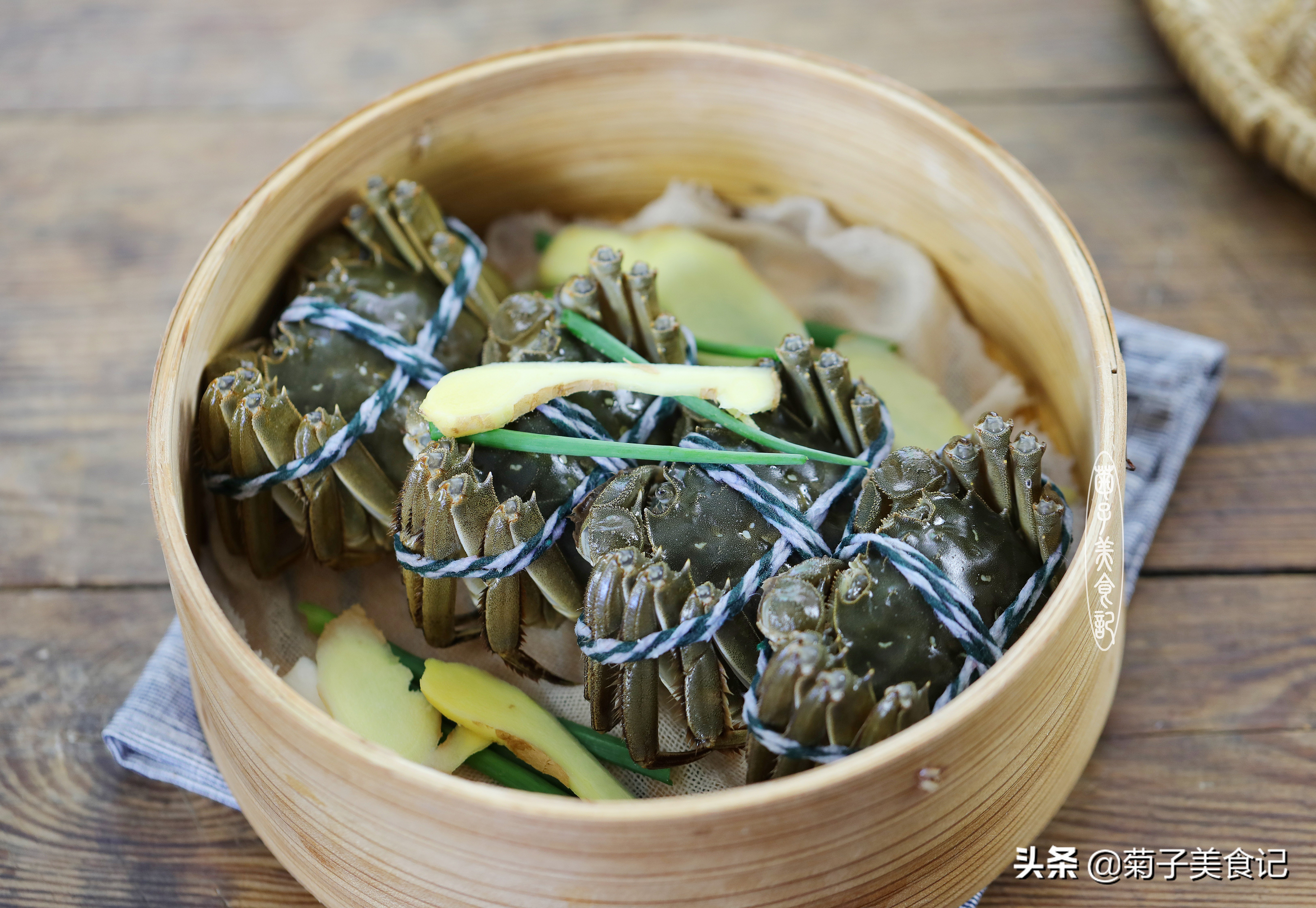 清蒸大闸蟹送蘸酱,大闸蟹怎么蒸酱汁好吃窍门