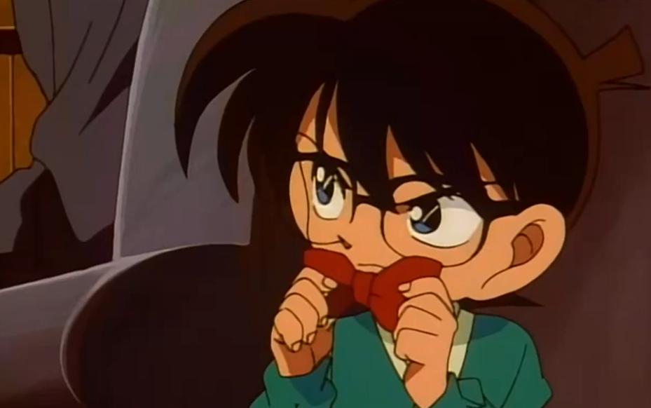 《柯南》：不要招惹医学生，教授因一篇论文被仇杀，死法极其痛苦