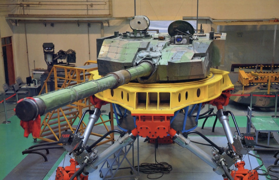 99式主战坦克能防毒刺导弹吗,t99式主战坦克里面有多少人