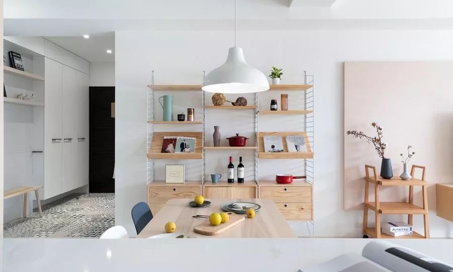 案例欣赏|89㎡北欧风三居，玻璃窗隔出明亮书房